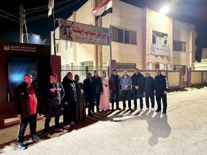 بالصور.. النائب يوسف الجميل فى لقاء مع أهالى قرية ابشنا يقدم الشكر ويبدأ فى حل مشاكلهم