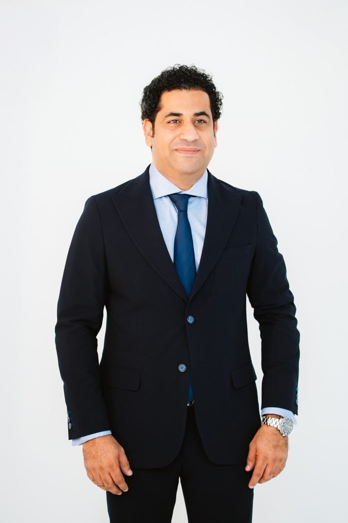 بالتنسيق بين النائب يوسف الجميل والوحدة المحلية.. حملة نظافة بقرية شريف باشا