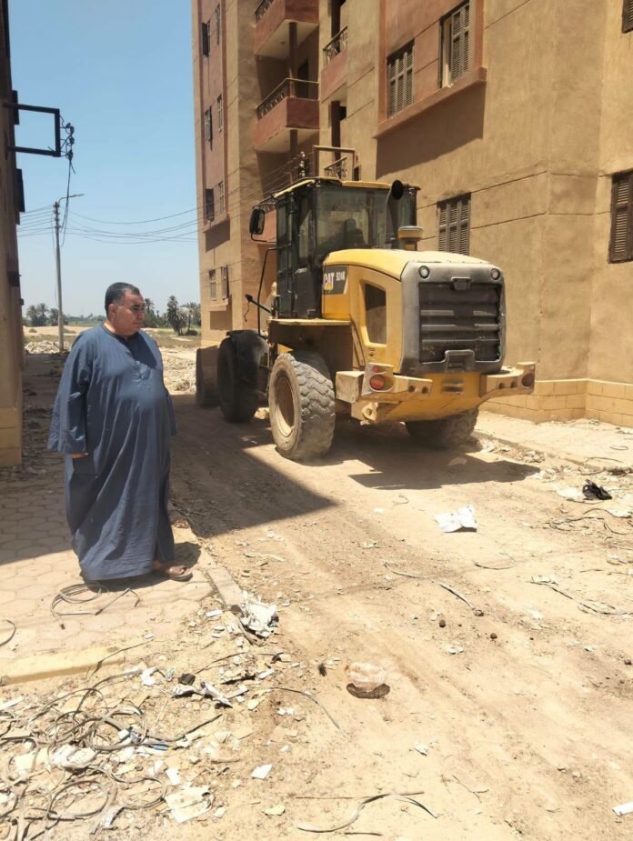 حملة نظافة بقرية بنى سليمان برعاية النائب يوسف الجميل